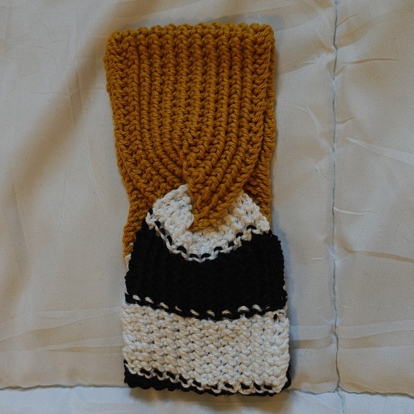 Handmade Twisted Headband - Picture 2 of 8